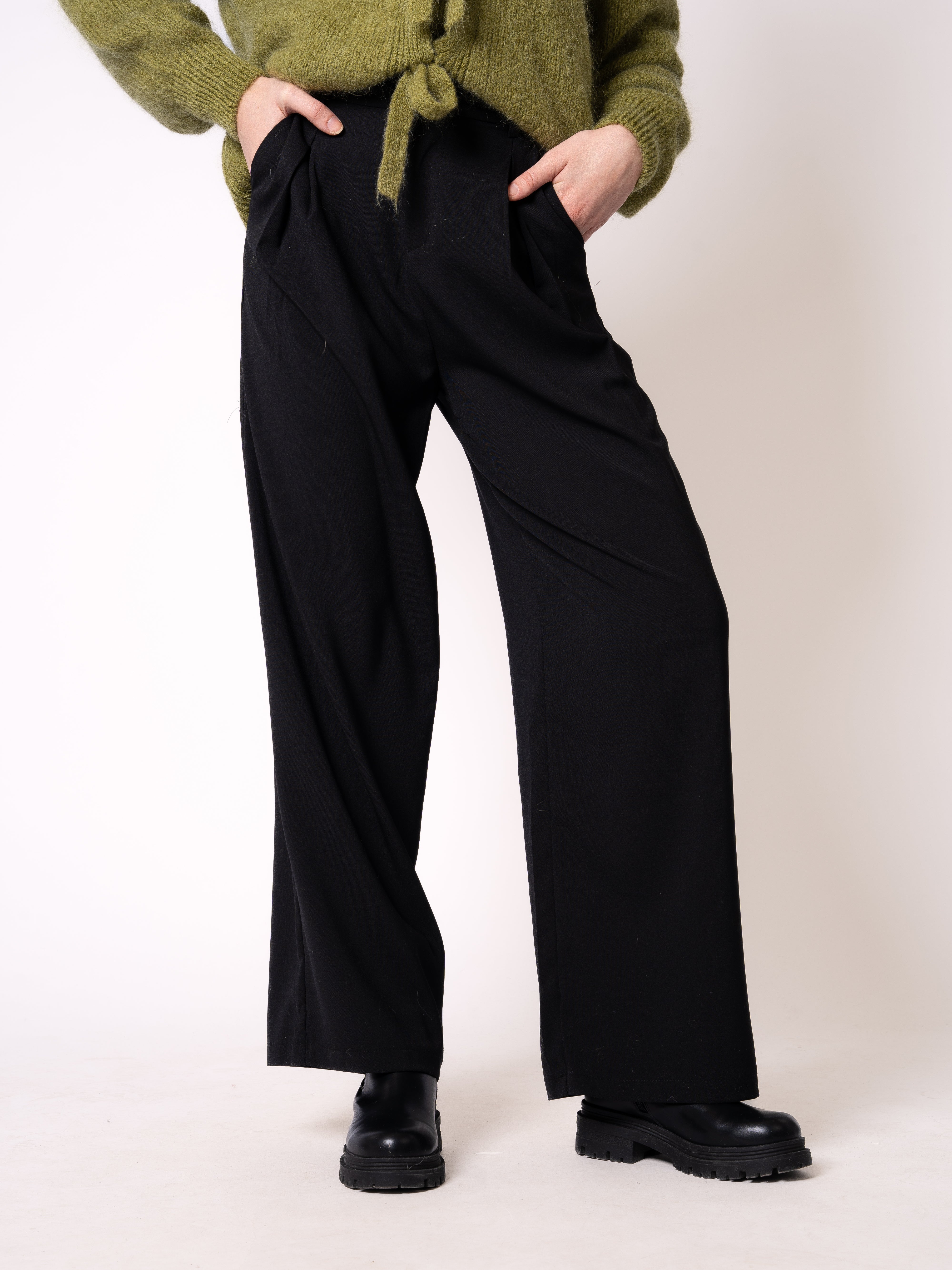 Classy Stoffhose Ellen - Schwarz