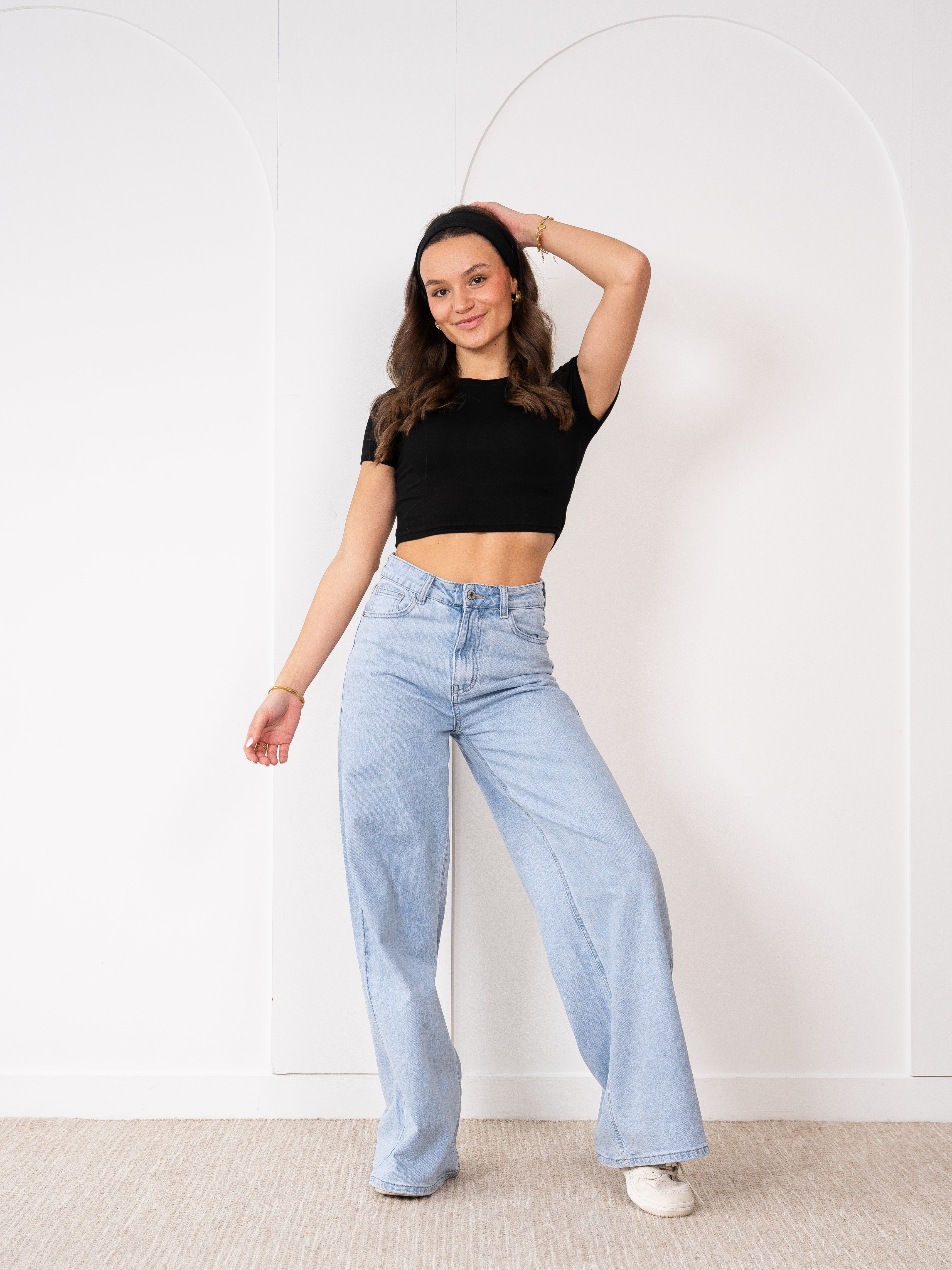 LUCKY DEAL 1409 Basic Cropped Tee - Schwarz - vom Umtausch ausgeschlossen -
