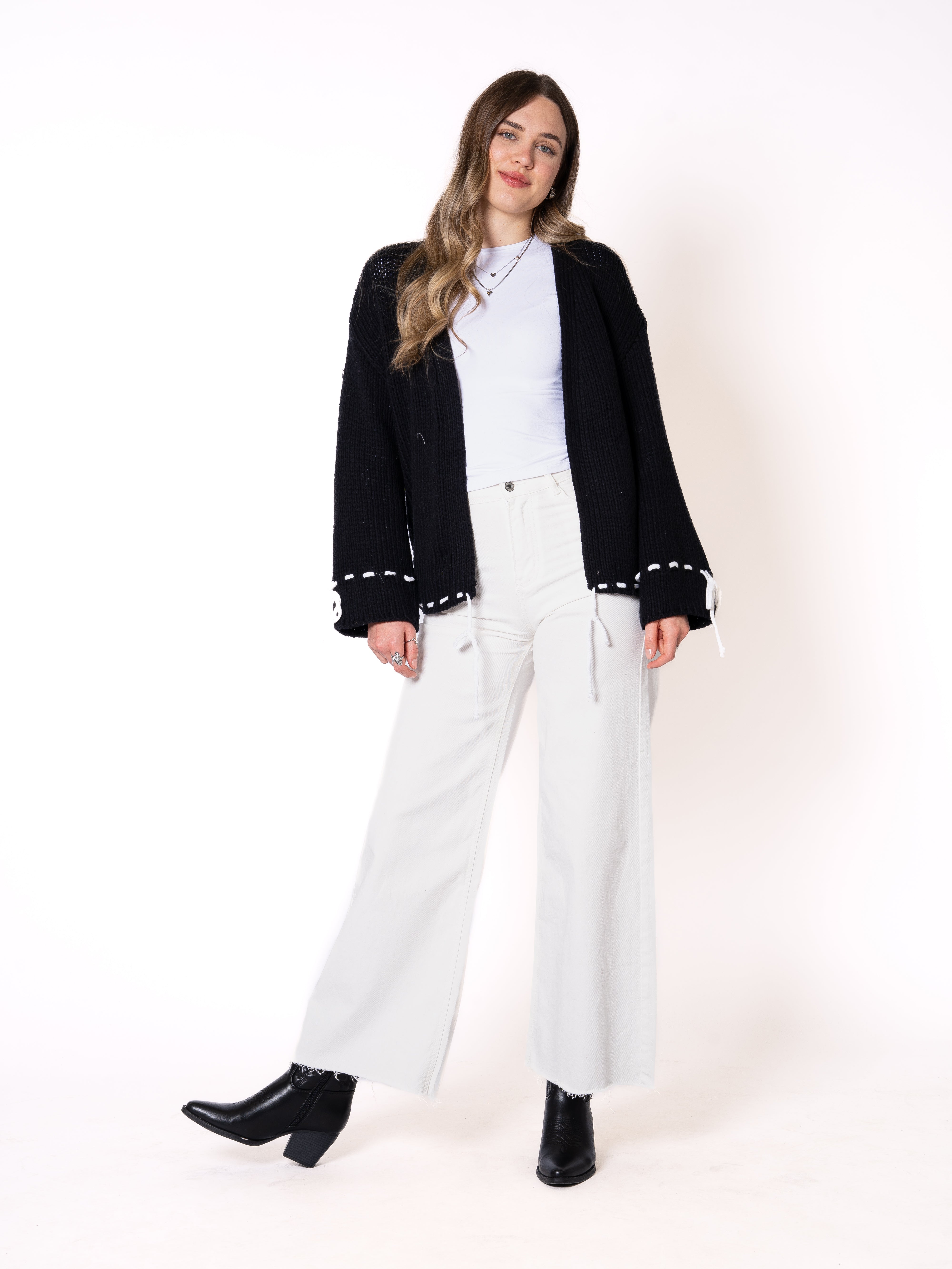 Just A Girl Knit Cardigan - Schwarz