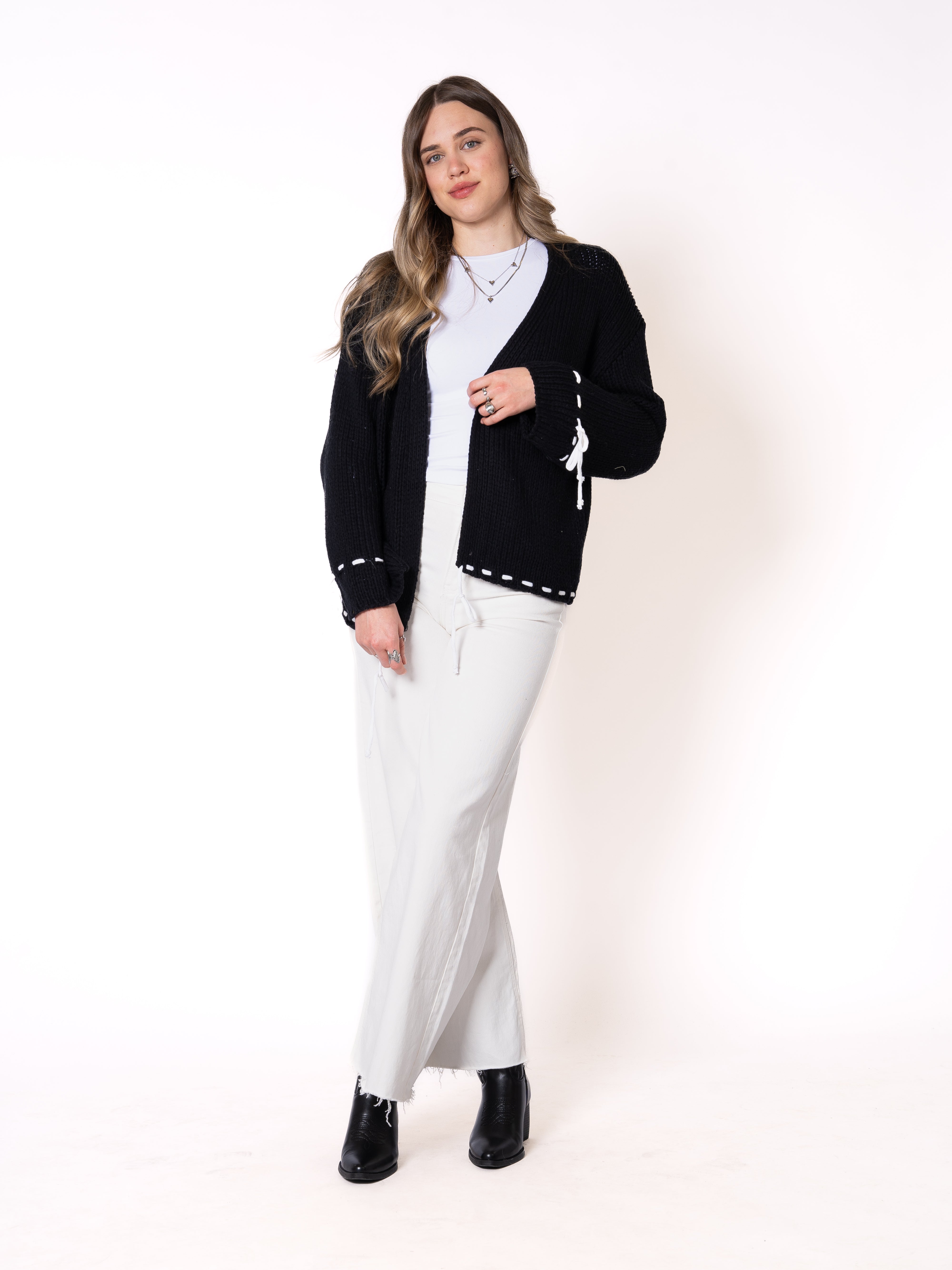 Just A Girl Knit Cardigan - Schwarz