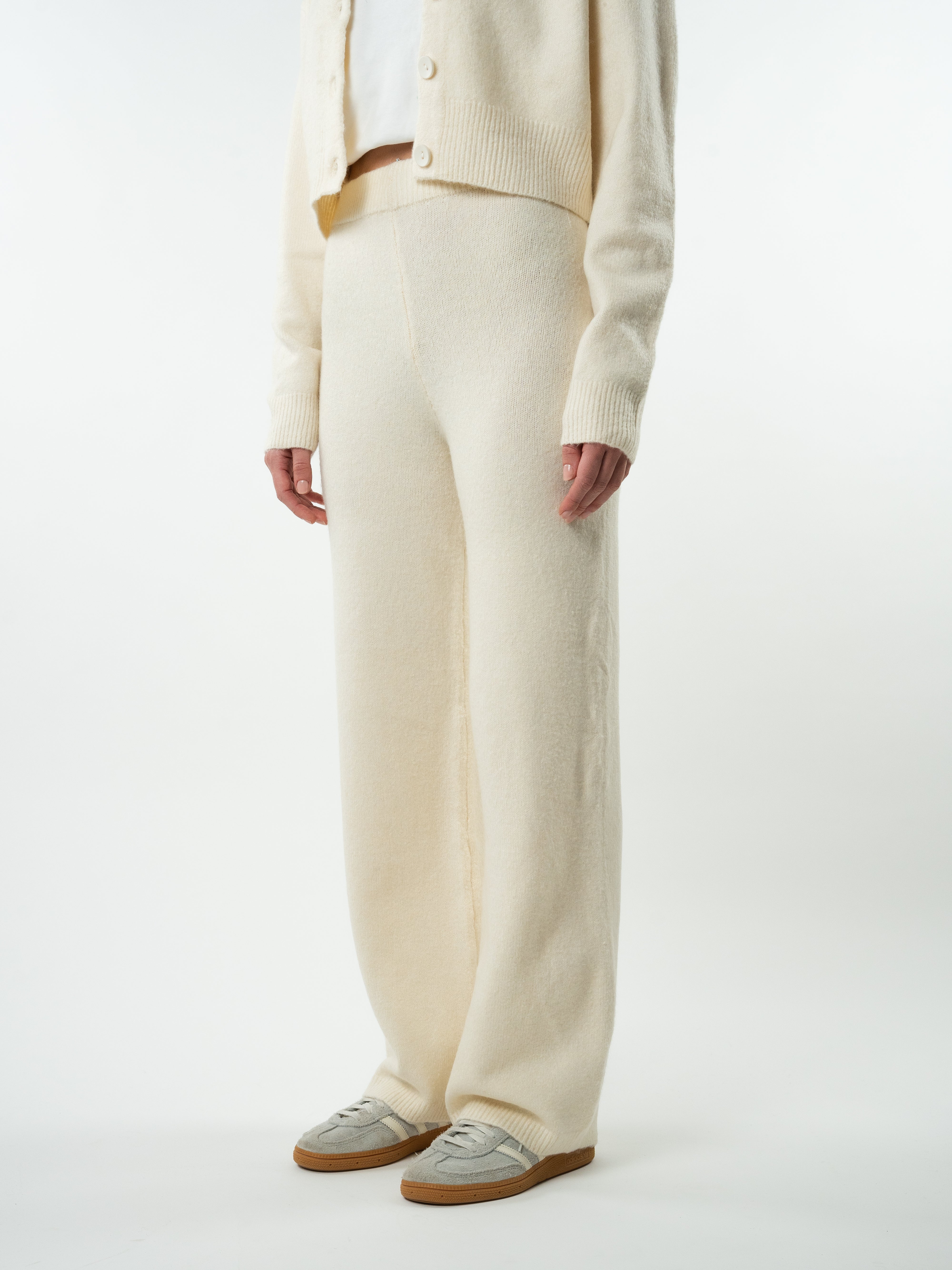 Get Comfy Knit Pants - Creme