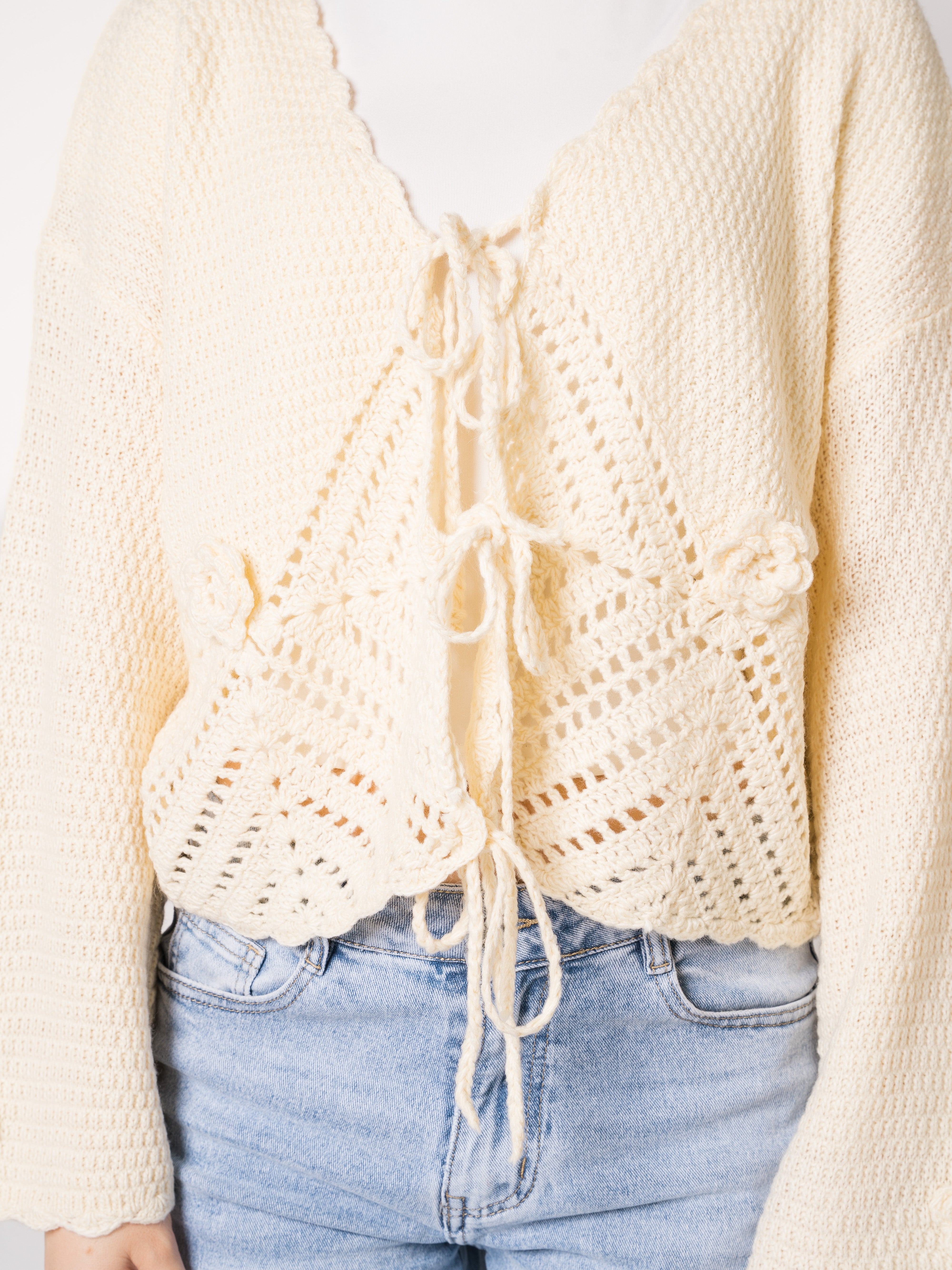 Summer Bloom Häkelcardigan