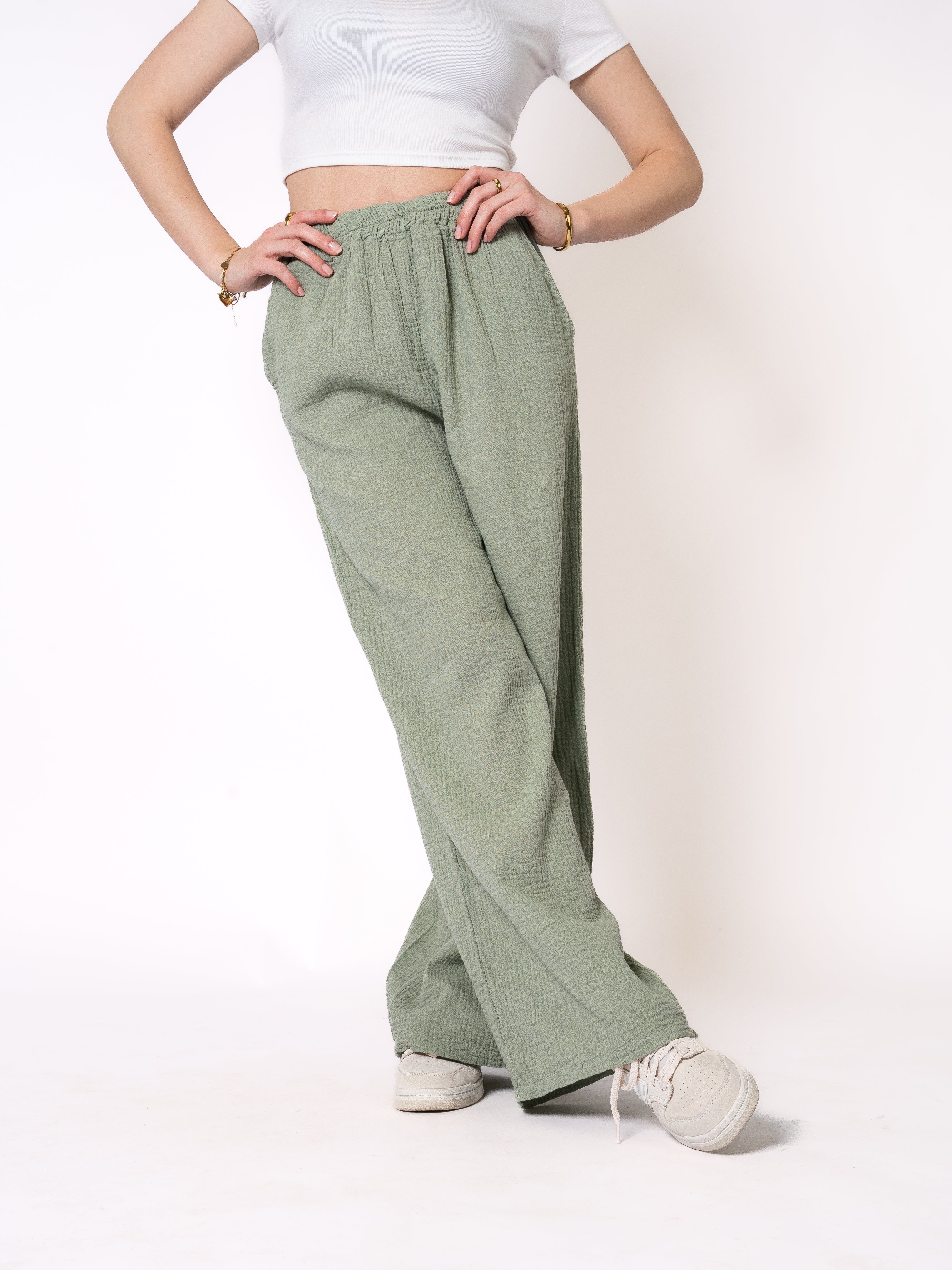 #Farbe_Khaki
