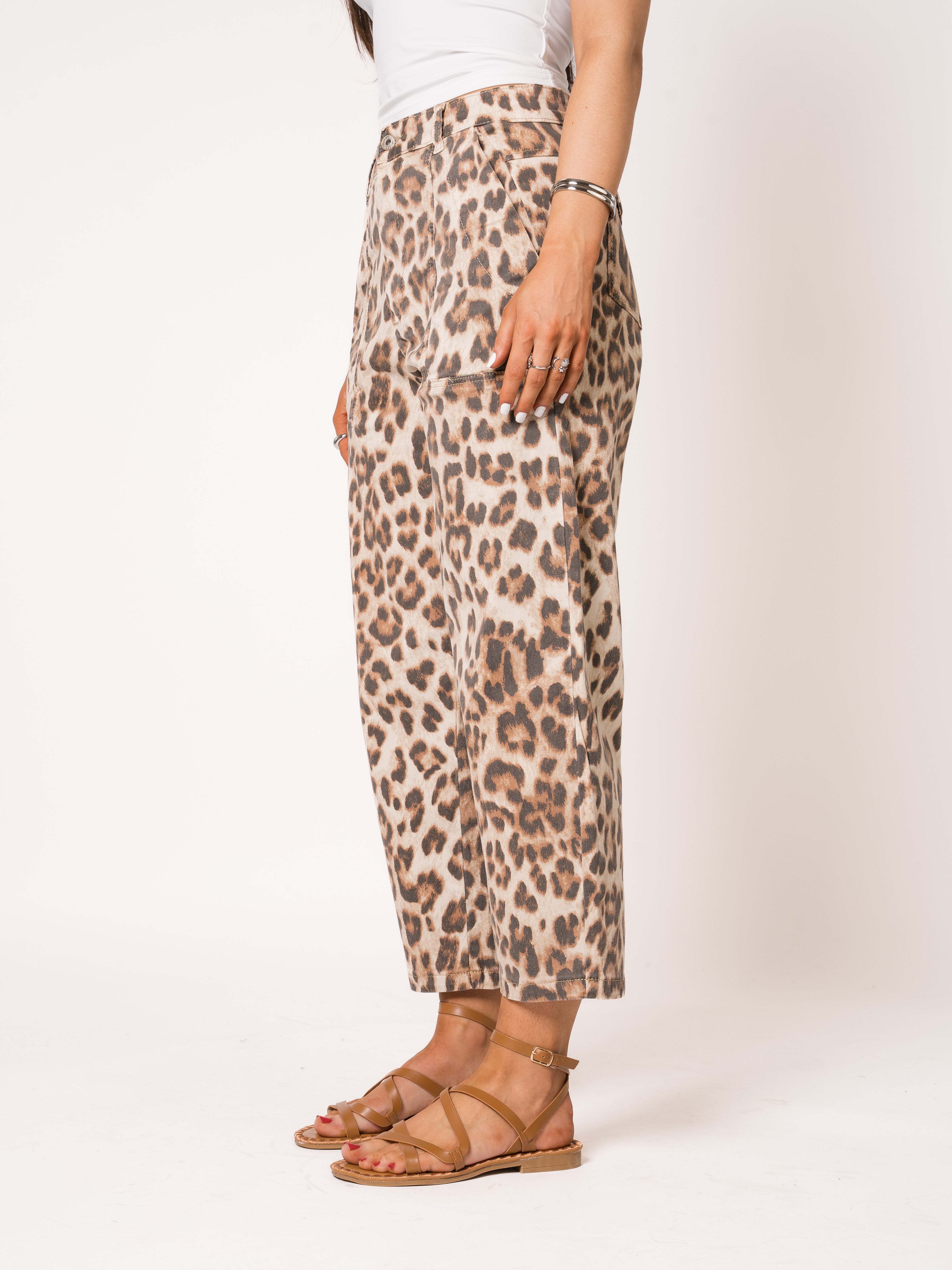 Mom Fit Leo Jeans