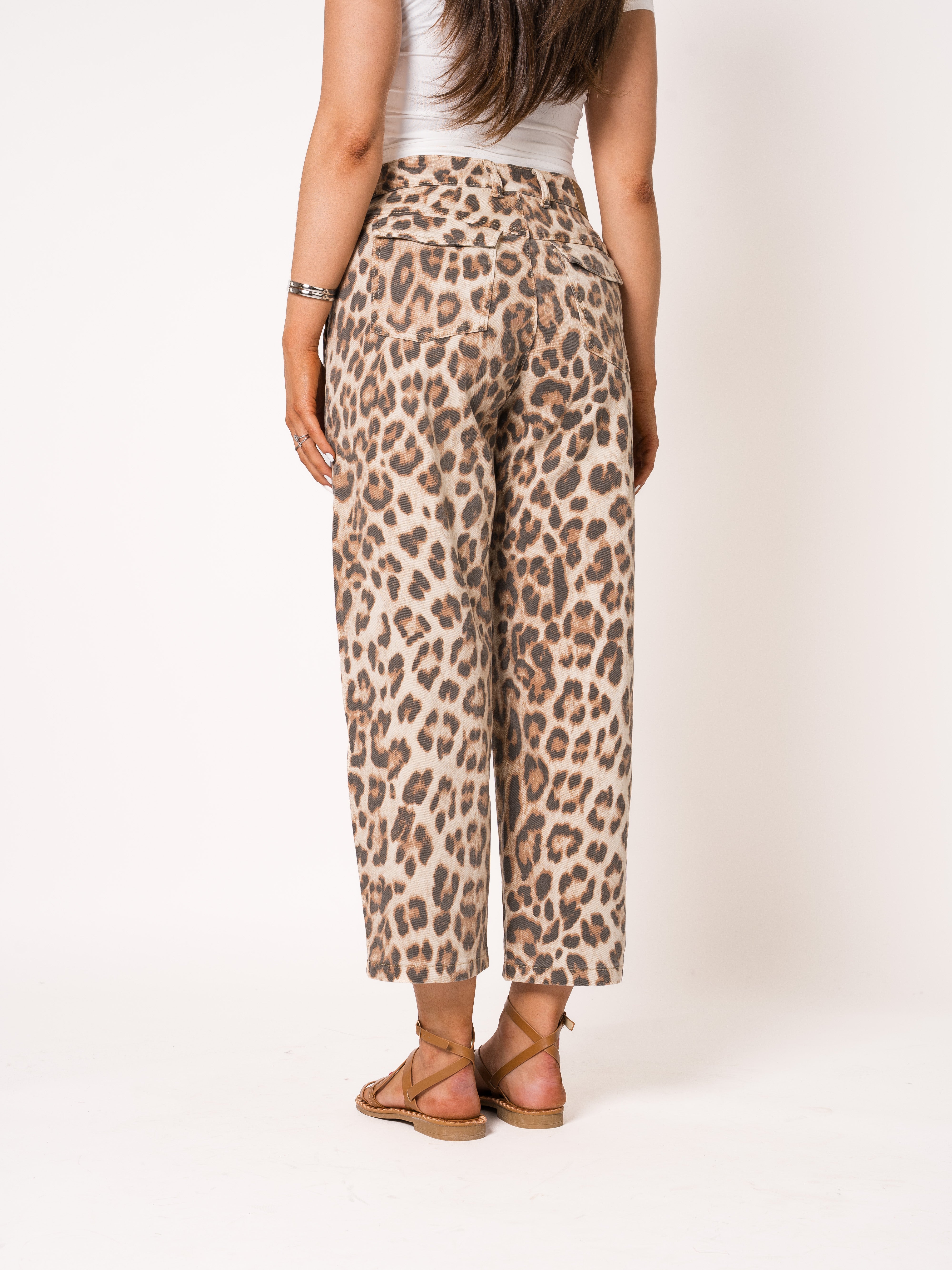 Mom Fit Leo Jeans