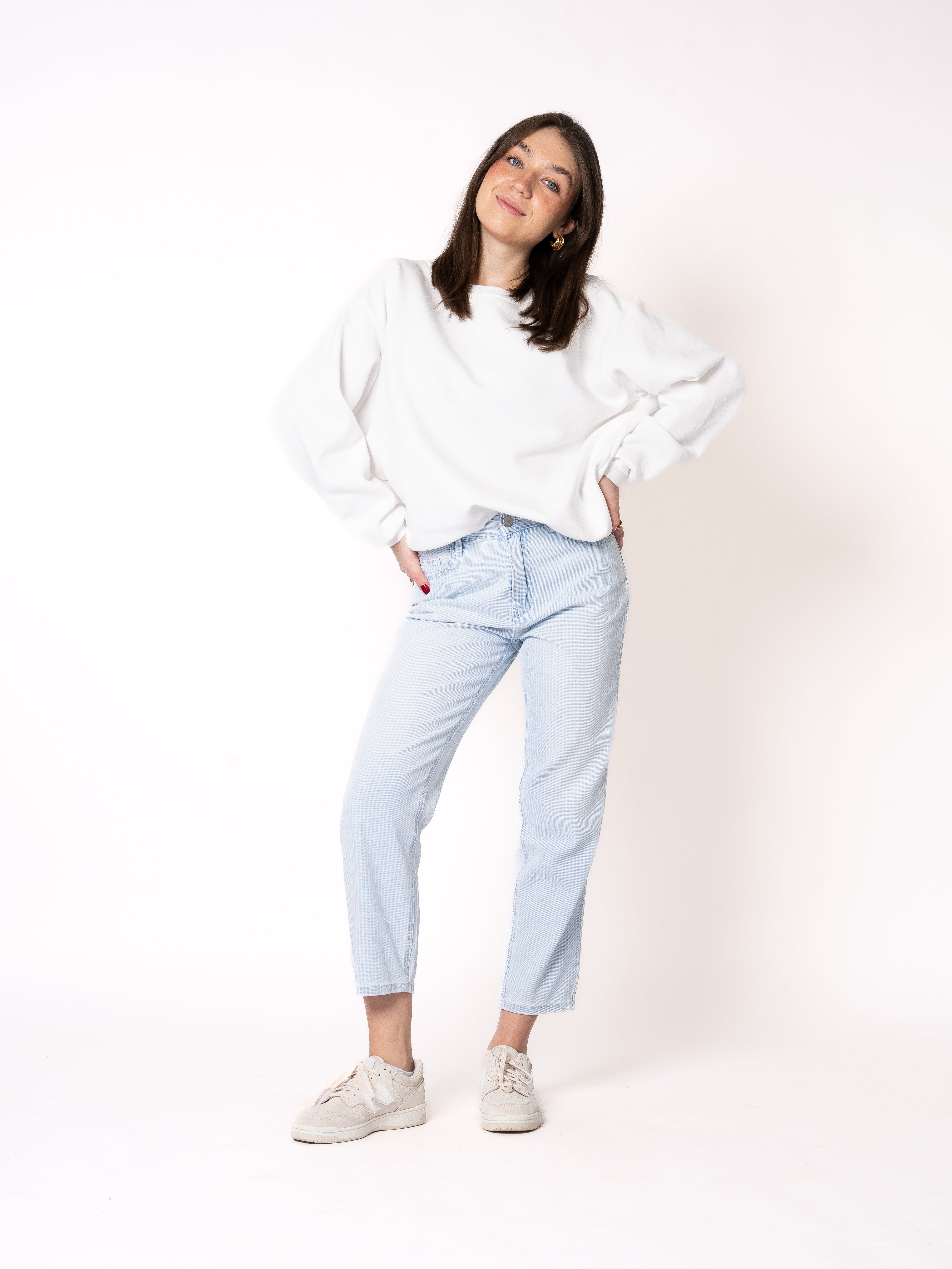 Stripe Vibe Mom Jeans - Light Blue