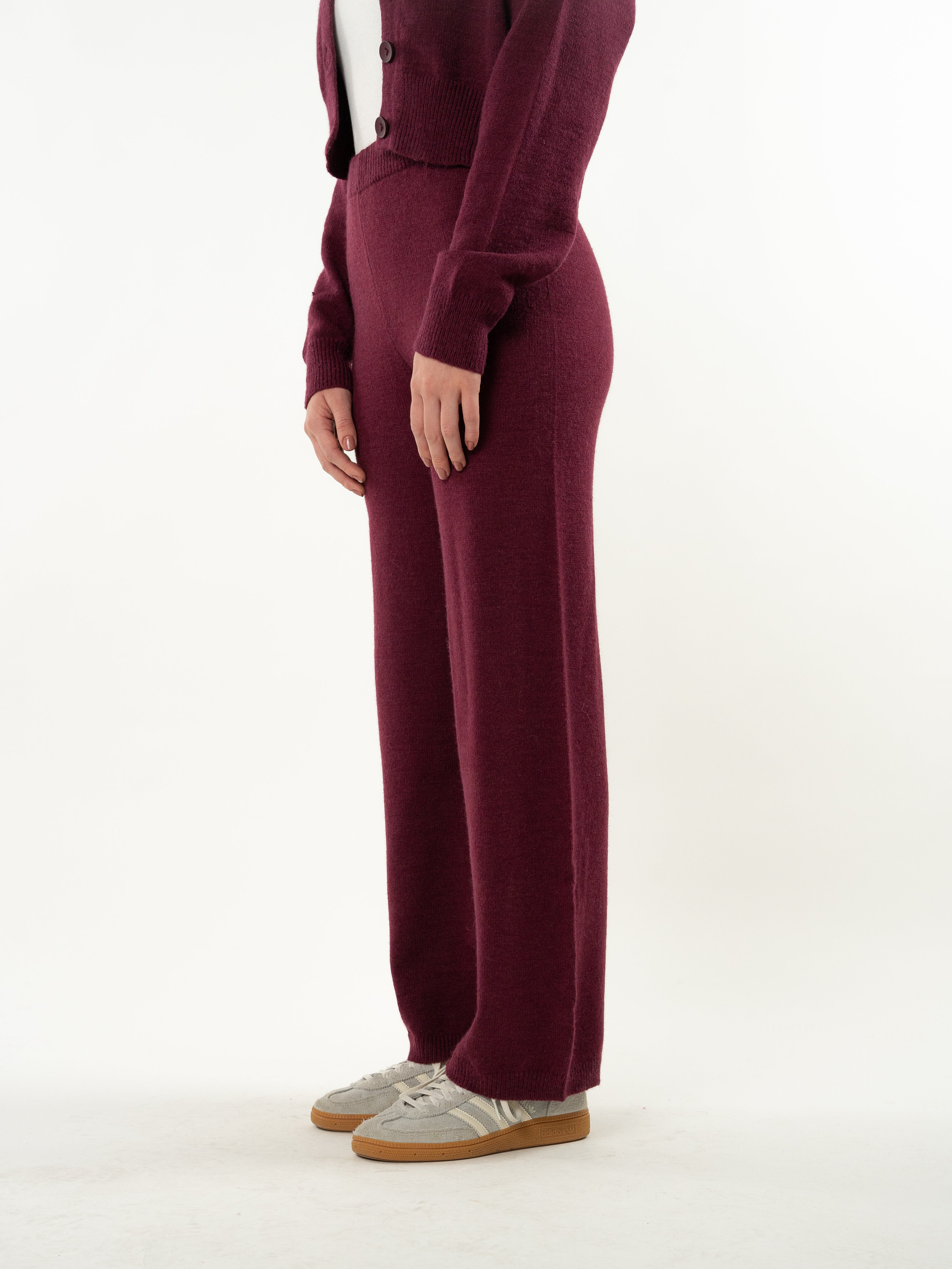 Get Comfy Knit Pants - Bordeaux