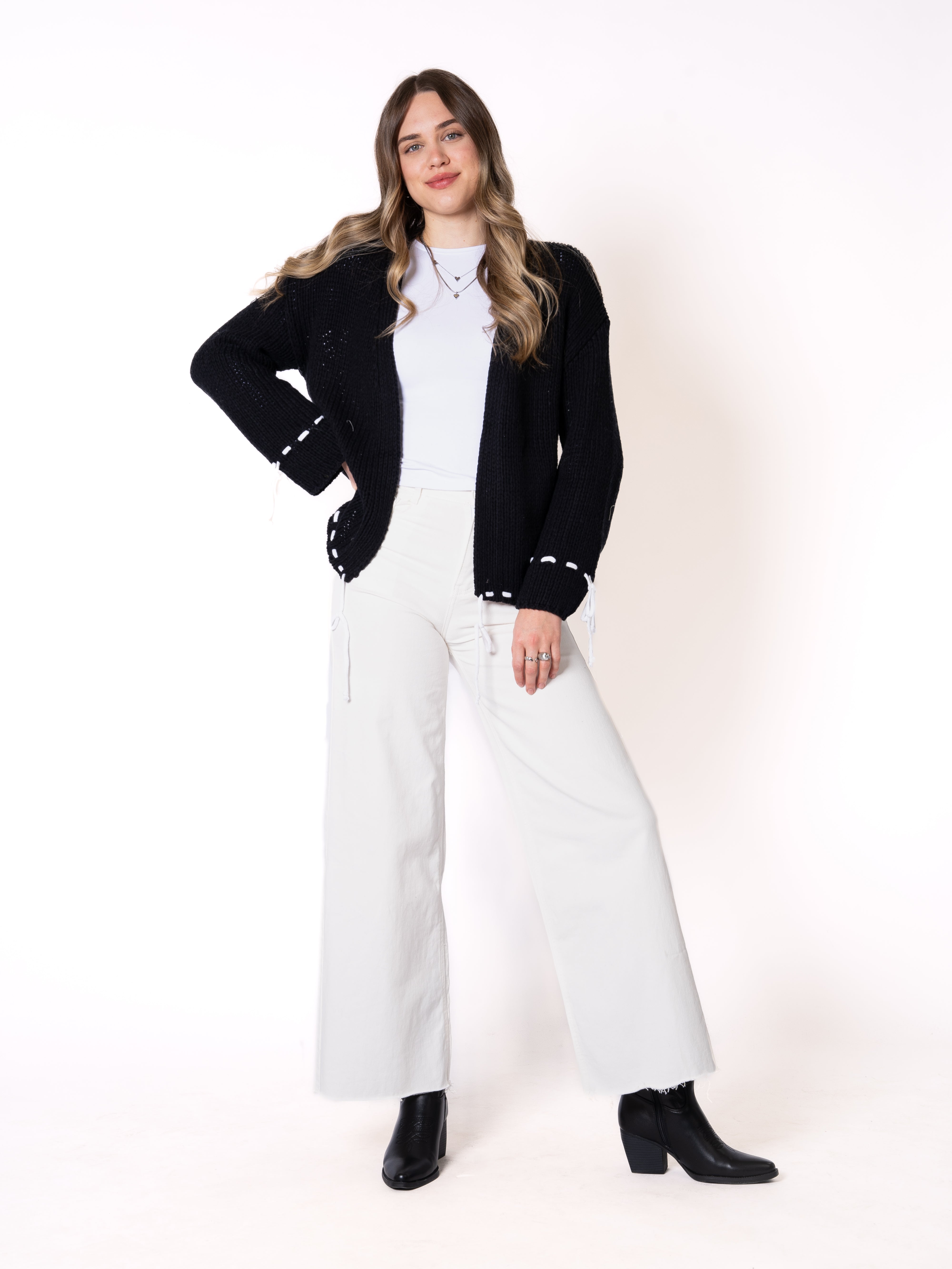 Just A Girl Knit Cardigan - Schwarz