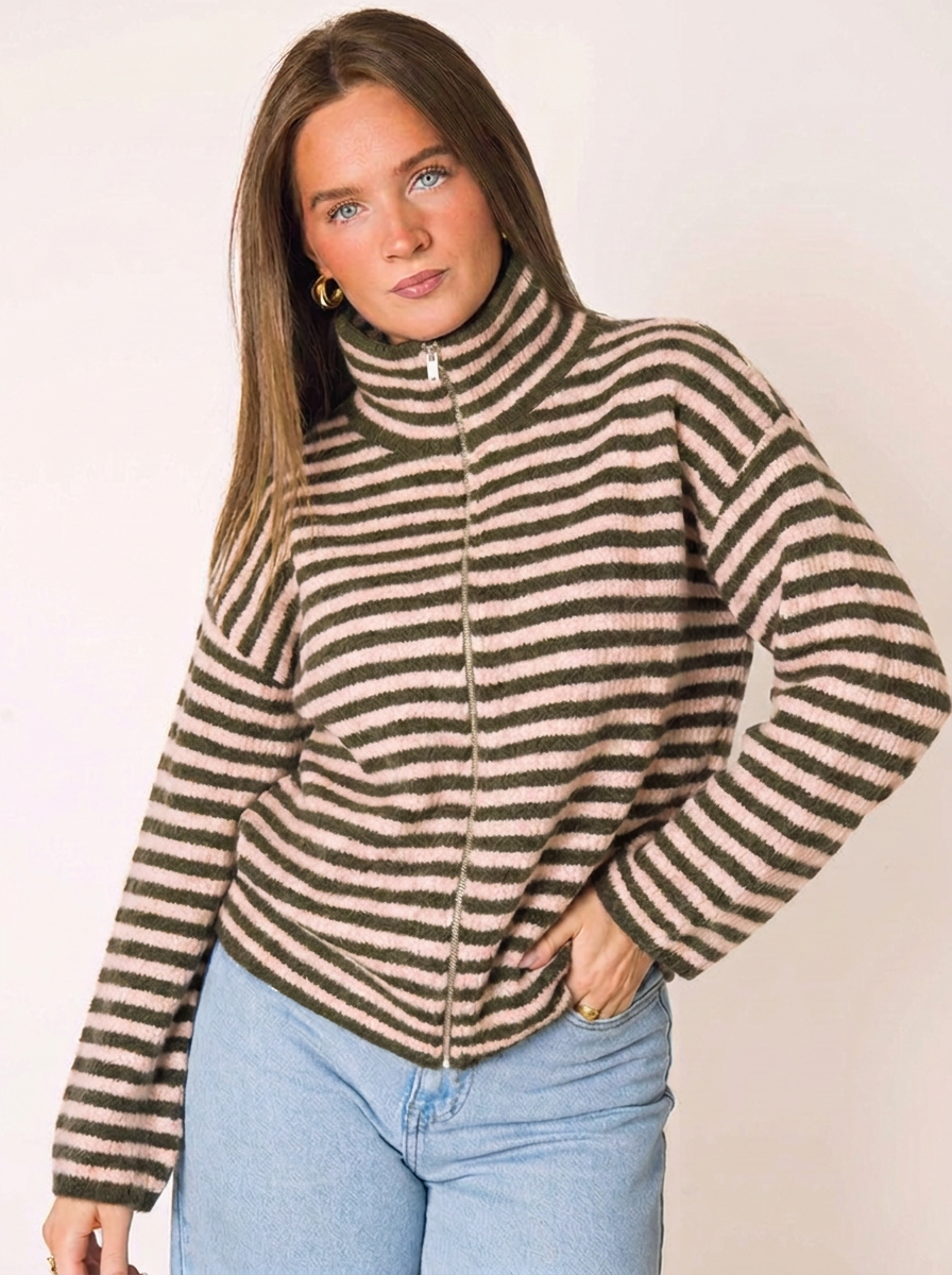 #Farbe_Khaki mit Rosa