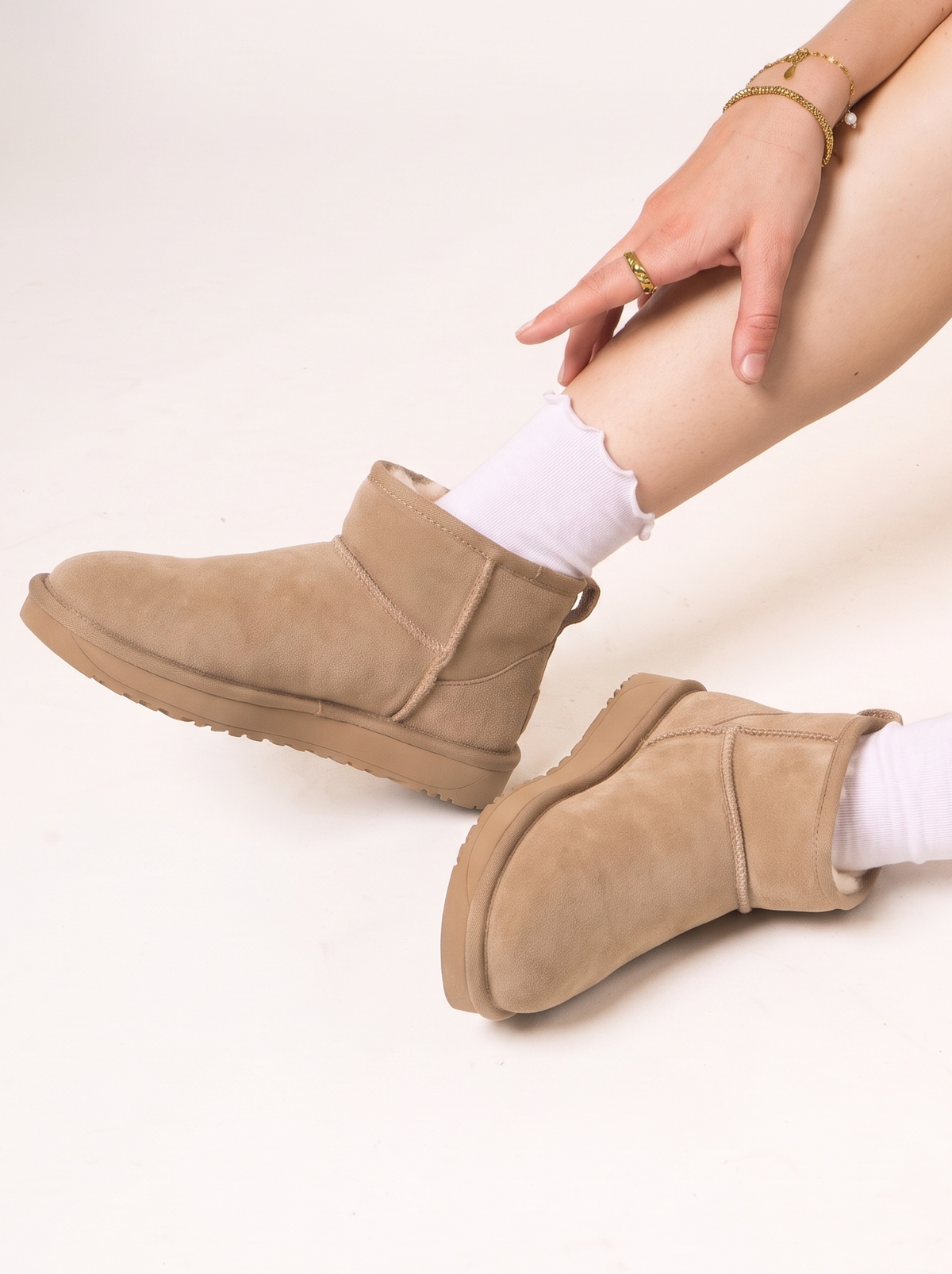 #Farbe_Beige