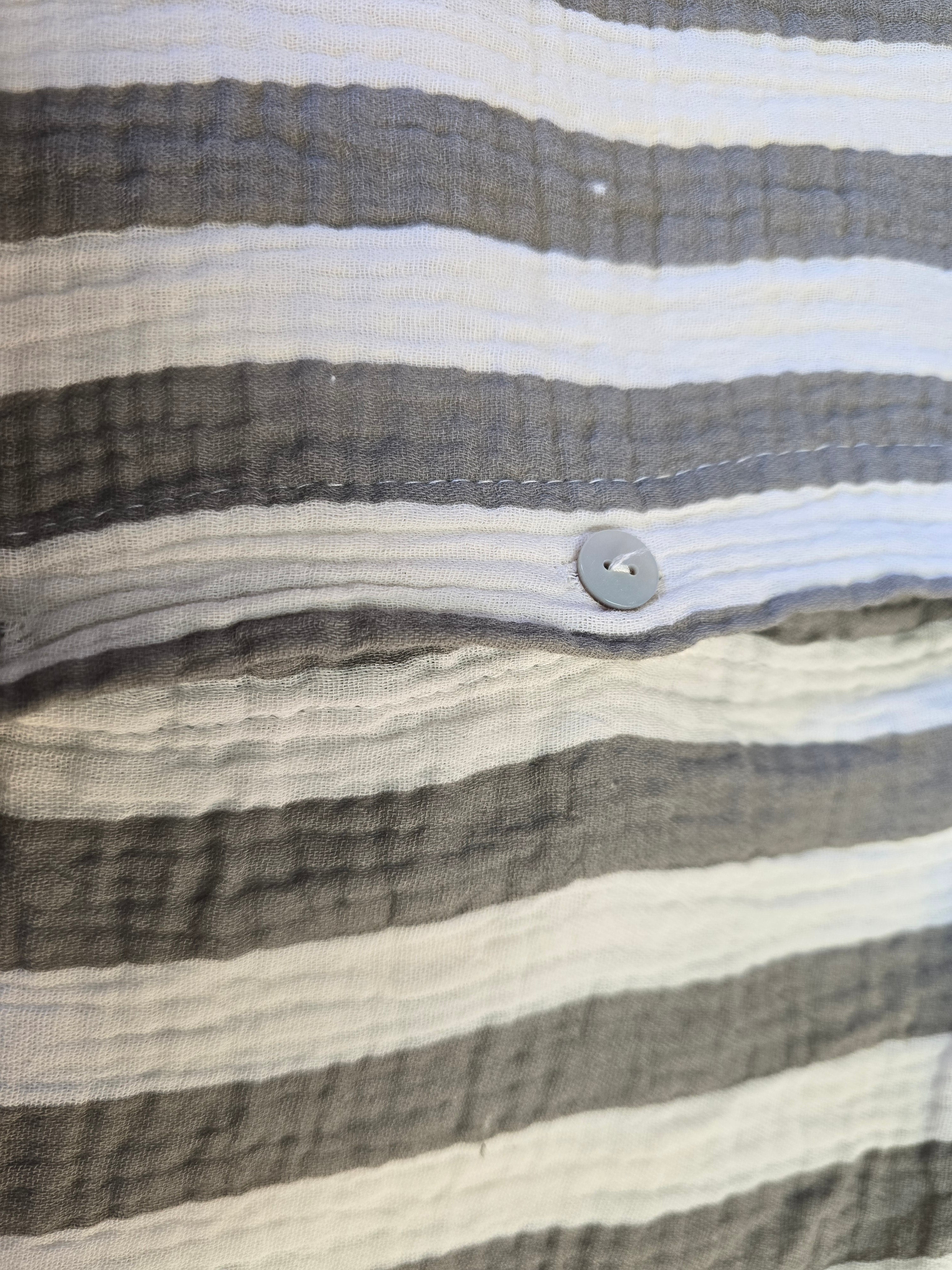 LUCKY DEAL 2271 Musselinbluse Bold Stripes - Creme mit Grau - vom Umtausch ausgeschlossen -